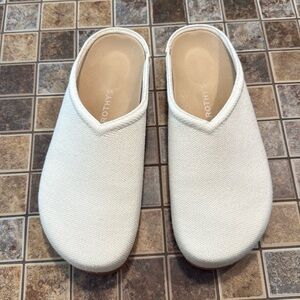 New! Rothy’s “The Casual Clog” 11
